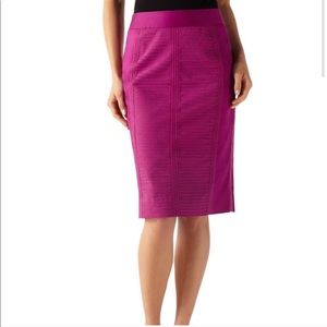 WHBM TEXTURED PENCIL SKIRT